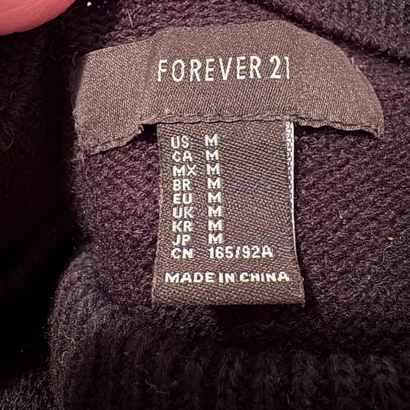 Single & Ready to Mingle Christmas Sweater - Picture 4 of 5